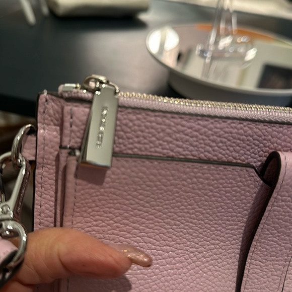 Authentic Michael Kors Women’s Leather Wallet, NWOT Pale Lilac, Silver H… - Picture 9 of 16